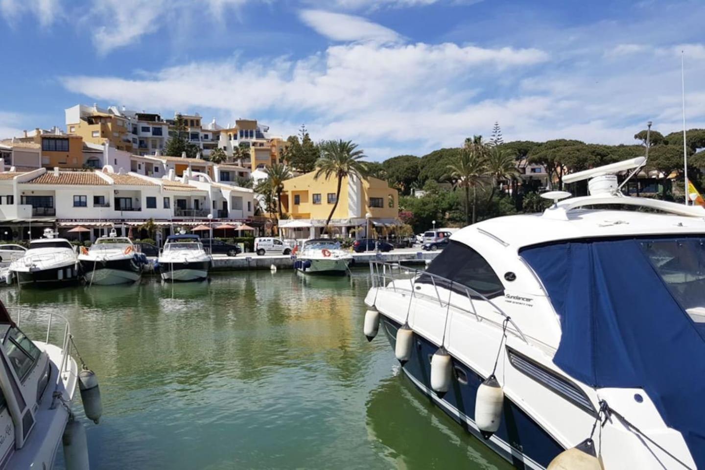 Ferienwohnung Cabopino N Marbella Exterior foto