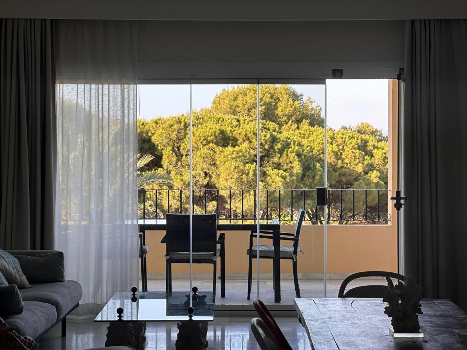 Ferienwohnung Cabopino N Marbella Exterior foto